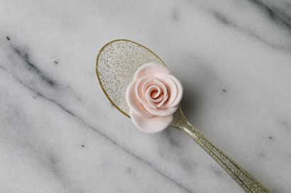 Comment utiliser le moyen le plus jamais Rose sucre de fleur de coupe