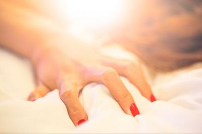 Comment les femmes peuvent faire leurs orgasmes durent plus longtemps - conseils sexuels pour ajouter plus de plaisir à la chambre à coucher -