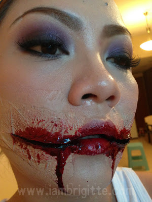 IAMBRIGITTE Spiele mit Make-up Chelsea Grin Halloween Make-up Look