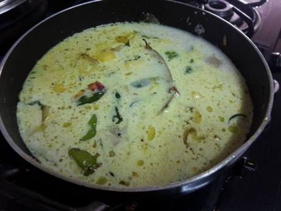 Idiyappam- Noolappam avec pommes de terre Curry Recette- Kerala Teashop style petit-déjeuner, Recettes Swad
