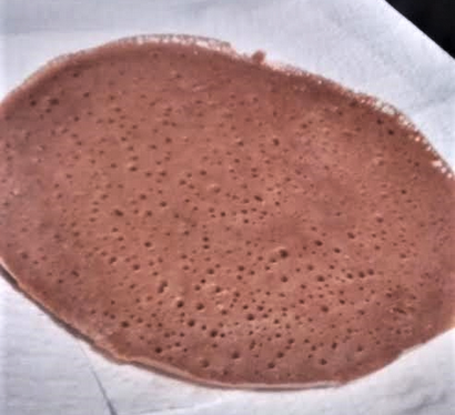 Injera - Flatbread éthiopienne - Cuisine clinique (faire assez d'eau) Injera - Flatbread éthiopien - Clinique de cuisine