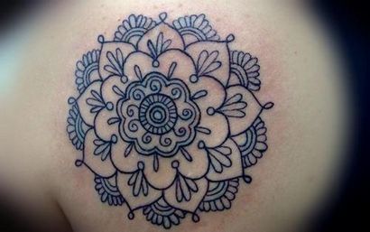 Inspiration et idées pour tatouages ​​Mandala - Photos de tatouage - Ratta Tattoo