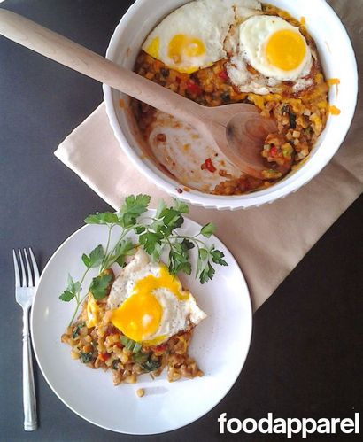 Irish-Stil Wurst und Kartoffel Frühstück Casserole Rezept, Lebensmittel Bekleidung