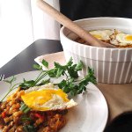 Irish-Stil Wurst und Kartoffel Frühstück Casserole Rezept, Lebensmittel Bekleidung