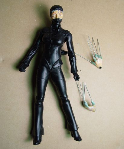 Productions fer-Vache - Faites votre propre action personnalisée Figure (avec Lady Deathstrike)