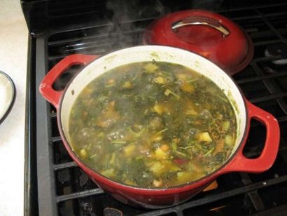 Jamaican Callaloo (Amaranth) und Bohnensuppe