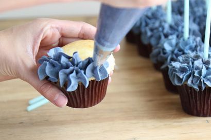 Jenny Steffens Hobick hortensia bleu Petits gâteaux pour l'été