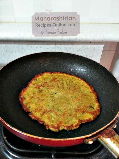 Kakdi Thalipeeth, concombre Recette crêpes, Maharashtrian Recettes en ligne