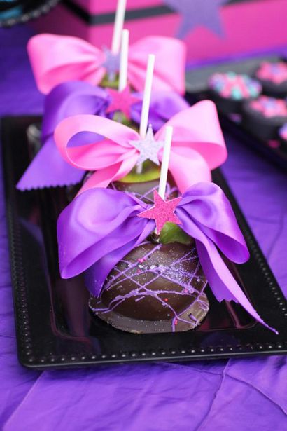 Kara - Idées Party Girly Rock Star Danse Rose Birthday Party Planning Ideas Décorations (partie) Kara - du Parti Idées Girly Rock Star Danse Rose Birthday Party Planning idées Décorations
