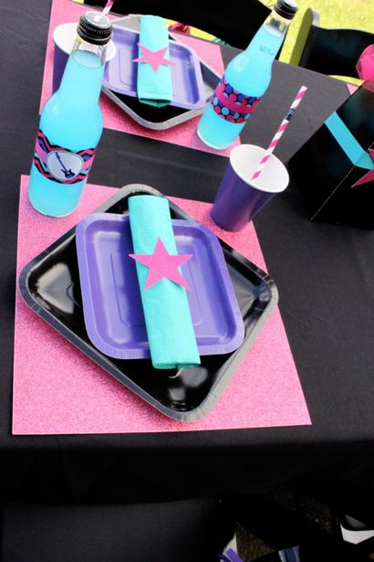Kara - Idées Party Girly Rock Star Danse Rose Birthday Party Planning Ideas Décorations (partie) Kara - du Parti Idées Girly Rock Star Danse Rose Birthday Party Planning idées Décorations