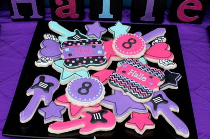 Kara - du Parti Idées Girly Rock Star Danse Rose Birthday Party Planning Ideas Décorations (rock) Kara - du Parti Idées Girly Rock Star Danse Rose Birthday Party Planning idées Décorations
