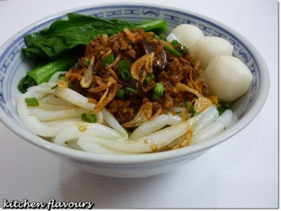 saveurs de cuisine Loh Shi Fun (Pin) Noodles avec viande hachée