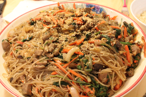 Korean Food Chap Chae (nouilles) - Hip Foodie Mom (nourriture) Korean Food Chap Chae (nouilles) - Hip Foodie maman