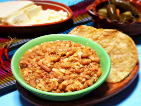 La Cocina de Leslie Tacos de Chorizo ​​& amp; Frijoles con Chorizo