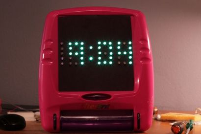 Lite Brite LED Clock 13 Schritte (mit Bildern)