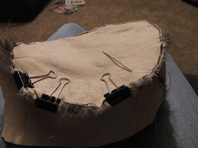 Petit Blog dans la Big Woods Comment faire un chapeau de raton laveur (blog) Petit Blog dans la Big Woods Comment faire un chapeau de raton laveur