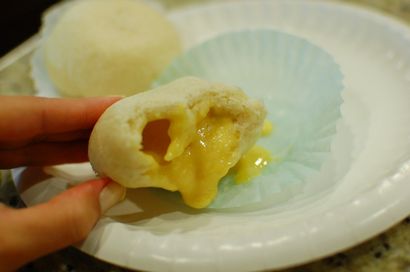 Liu Sa Bao (chinois Salted Egg Custard Petit Pain Cuites)