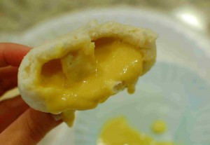 Liu Sa Bao (chinois Salted Egg Custard Petit Pain Cuites)