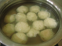 Madhuri de cuisine rasgullas spongieuses