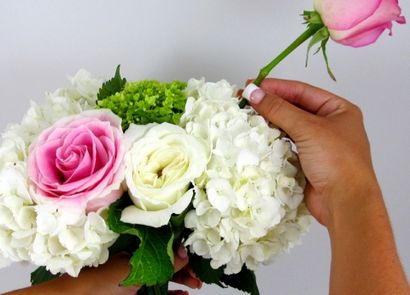 Faire un bricolage Hydrangea et Rose Bouquet, Le budget Savvy Bride