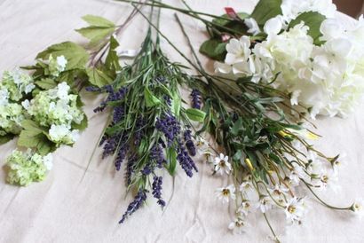 Faire une couronne de fleurs Hydrangea pour le printemps - Entre Naps sur le porche