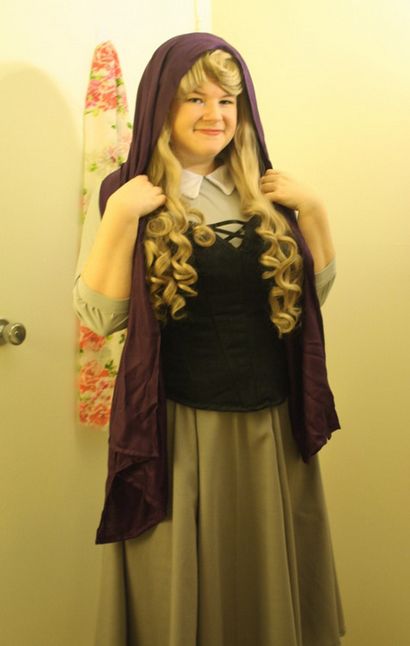 Makelovely Cosplay! Briar Rose Cosplay How-To