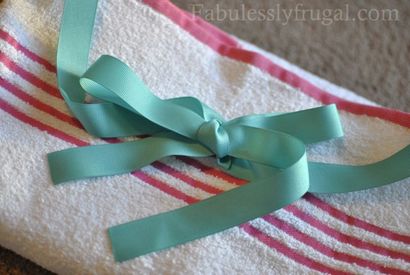 Faites votre propre bébé serviette bricolage cadeau bébé - Fabulessly Frugal