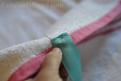 Faites votre propre bébé serviette bricolage cadeau bébé - Fabulessly Frugal