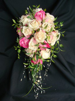Faites vos propres fleurs de mariée - Bouquets de mariage, Holidappy