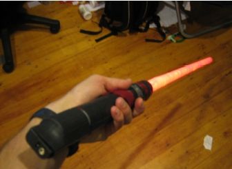 Faites votre propre Lightsaber 7 étapes (avec photos)