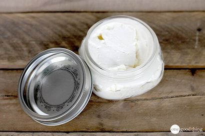 Faites votre propre corps hydratant au beurre - Une bonne chose par Jillee