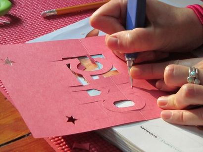 Faites votre propre papier à lettres Pop-Up Cartes - Le Hairpin
