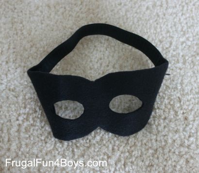 Faites votre propre - The Lone Ranger - Masque (avec un motif imprimable gratuit) - Fun Frugal pour les garçons