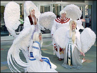 Faire de grandes ailes d'ange - HCC cosplay