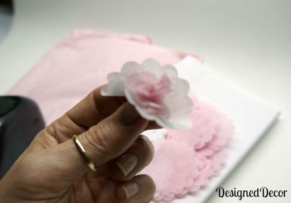 Herstellung von Papierblumen mit Seidenpapier - Designed Dekor