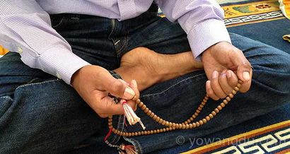 Malas Wie tibetische Gebetskette zu verwenden,