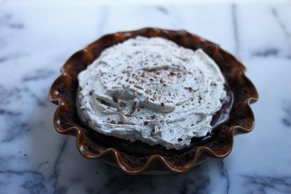 Pudding au chocolat malté Tarte aux Crust Cracker Chocolat animaux et Kahlua crème fouettée - Baker