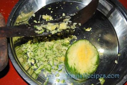 cornichon Mango (hindis (Mango Pickle hindis) cornichon Mango (hindis