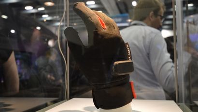 gants Manus VR donnent vos mains et le contrôle des armements dans la réalité virtuelle