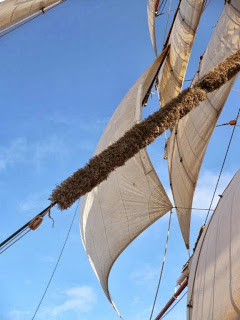 fit Margaret Muir BAGGYWRINKLES pour un grand voilier (comment faire rides baggy) Margaret Muir BAGGYWRINKLES digne d'un grand voilier