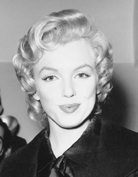 Coiffure de Marilyn Monroe