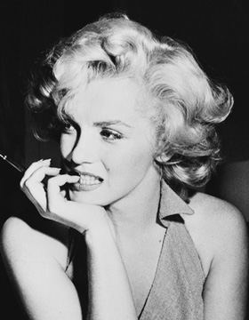 Coiffure de Marilyn Monroe