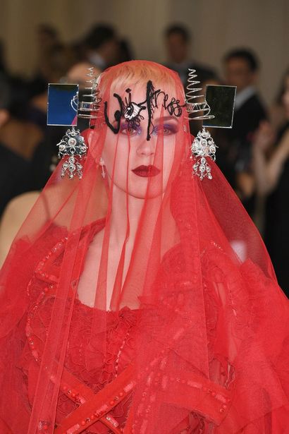 Met Gala 2017 Beauté Best Hair - Maquillage sur Attend Selena Gomez, Katy Perry, et plus glamour