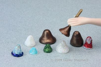 Bells miniatures de polymère d'argile ou Fondant