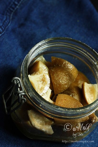 Monsoon Gewürz, Enthüllen Sie die Magie der Gewürze Nimbu Ka achaar, einfach Spicy Indian Lemon Pickle Rezept