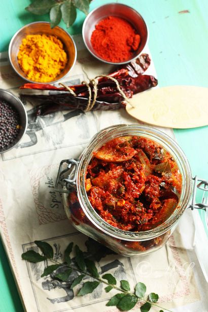 Monsoon Gewürz, Enthüllen Sie die Magie der Gewürze Nimbu Ka achaar, einfach Spicy Indian Lemon Pickle Rezept