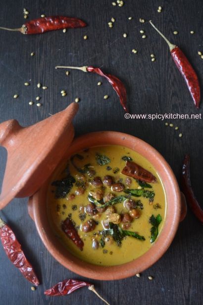 Nadan Varutharacha Kadala Curry, Chana noir avec la noix de coco grillée, la cuisine épicée