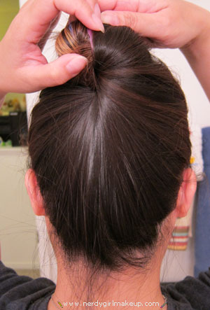 Maquillage Nerdy Girl - Archives de Blog - Quick Chignons Trick cheveux sans aucun lien cheveux, pinces, épingles!