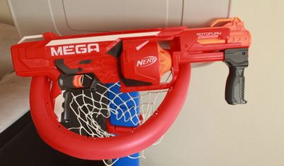 Nerf MEGA RotoFury Review, Nerf Pièces jointes Gun