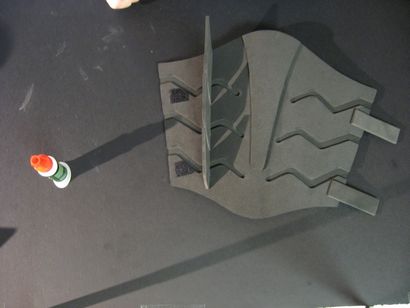 Neuer 52 Batman Stulpen Build Tutorial - Der Schaum Cave